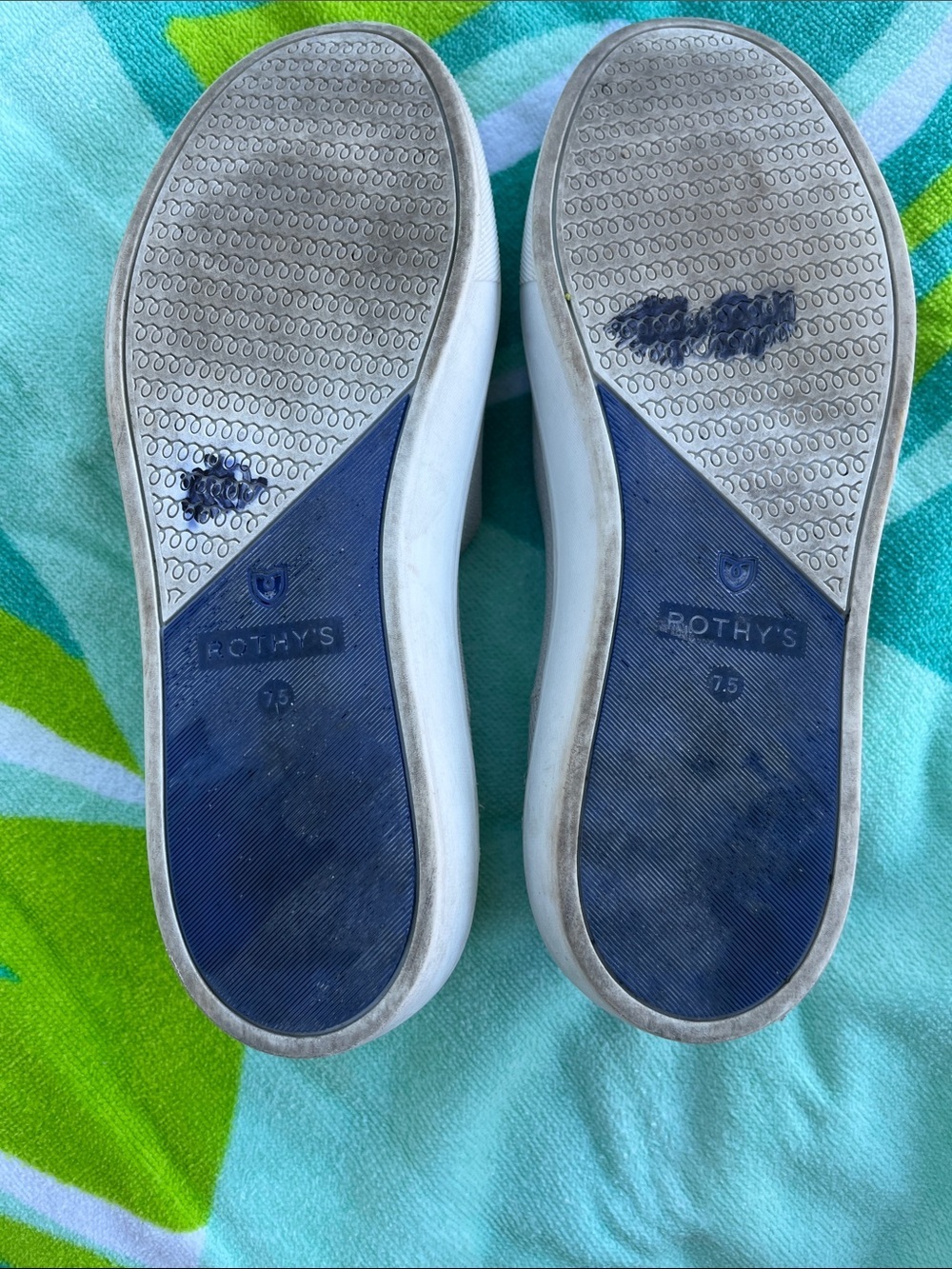 ROTHY’S THE ORIGINAL SLIP ON SNEAKERS CREAM SIZE 7.5 - Picture 7 of 10